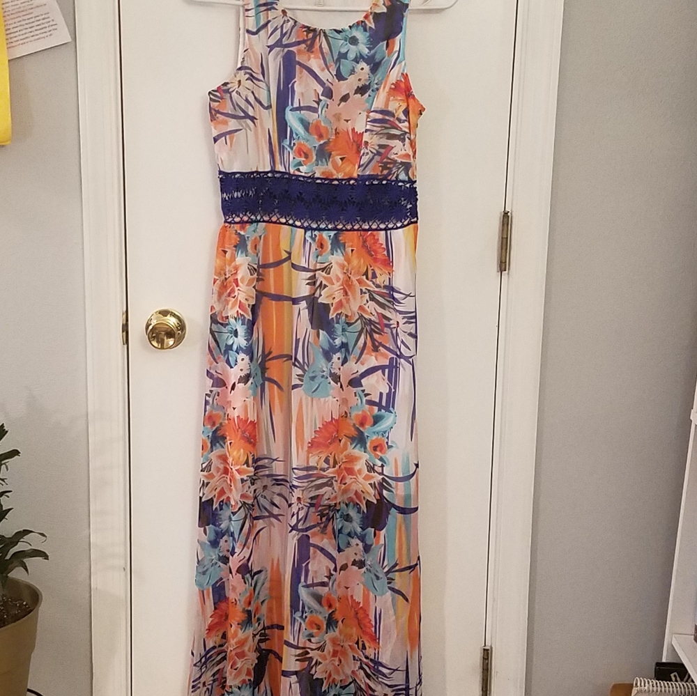 Maxi dress